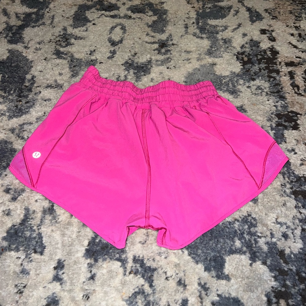lululemon hotty hot shorts